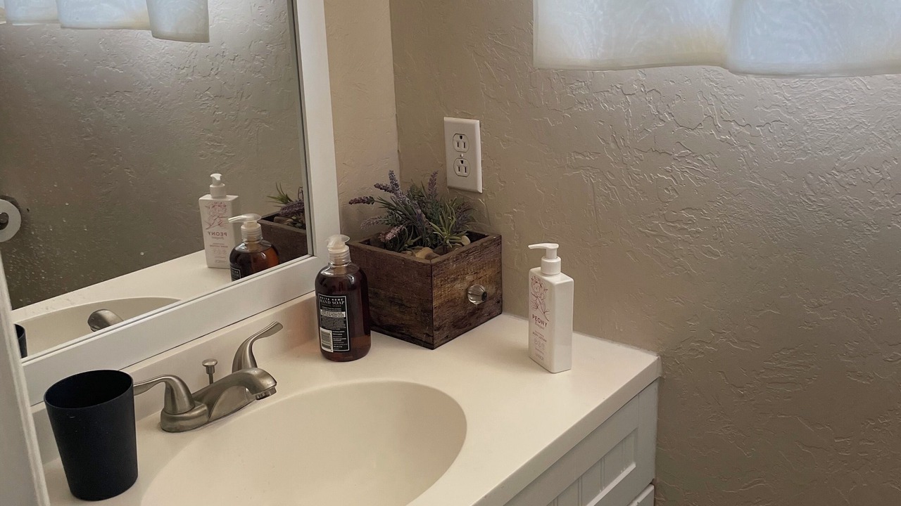 Photo of Bathroom in Glenns Ferry