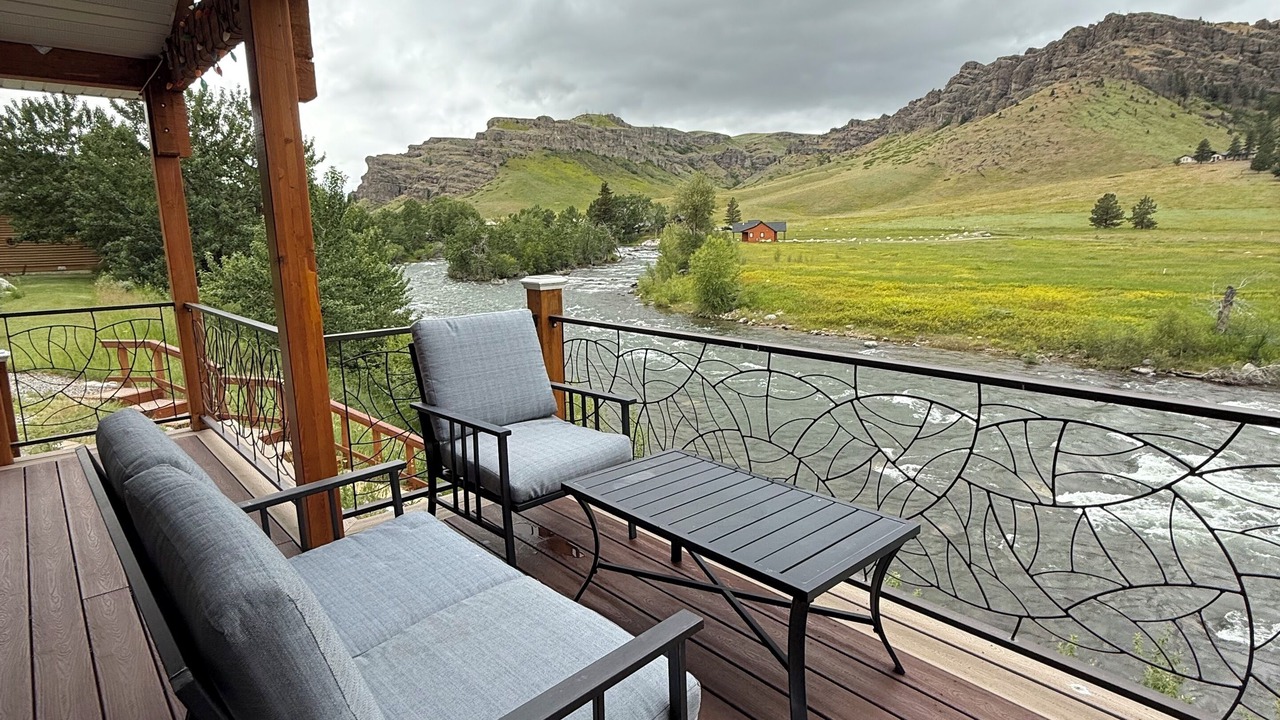 Photo of Patio Balcony in Nye