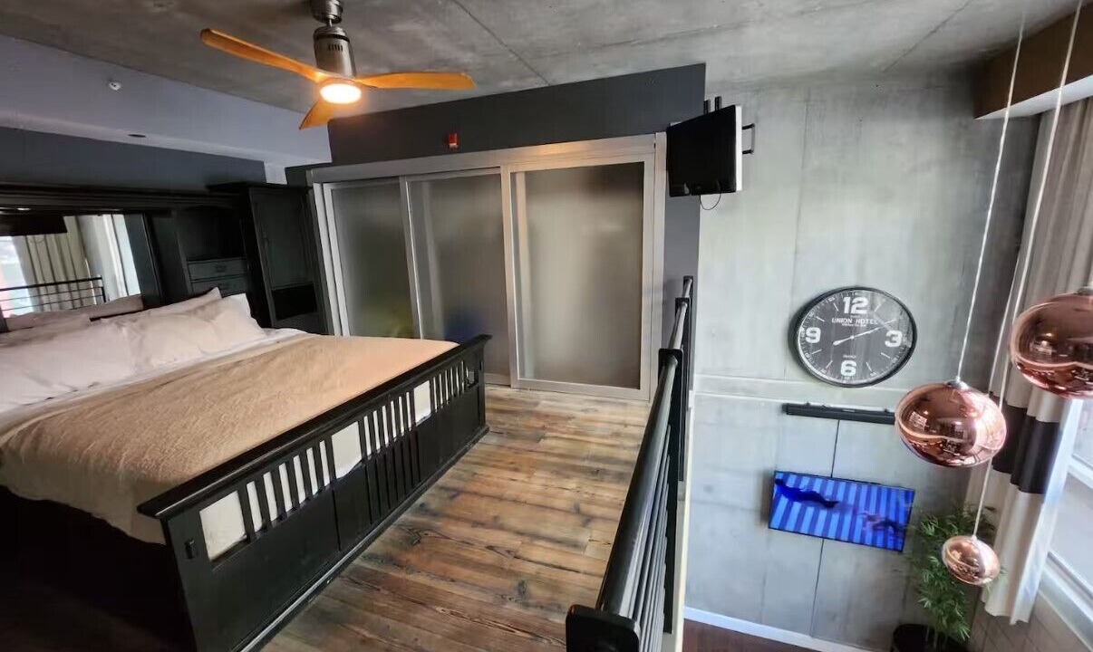 Photo of Bedroom in Downtown San Diego