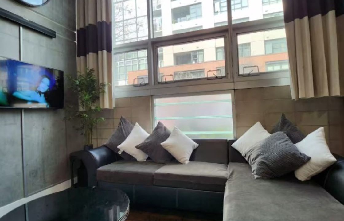 Photo of Livingroom in Downtown San Diego