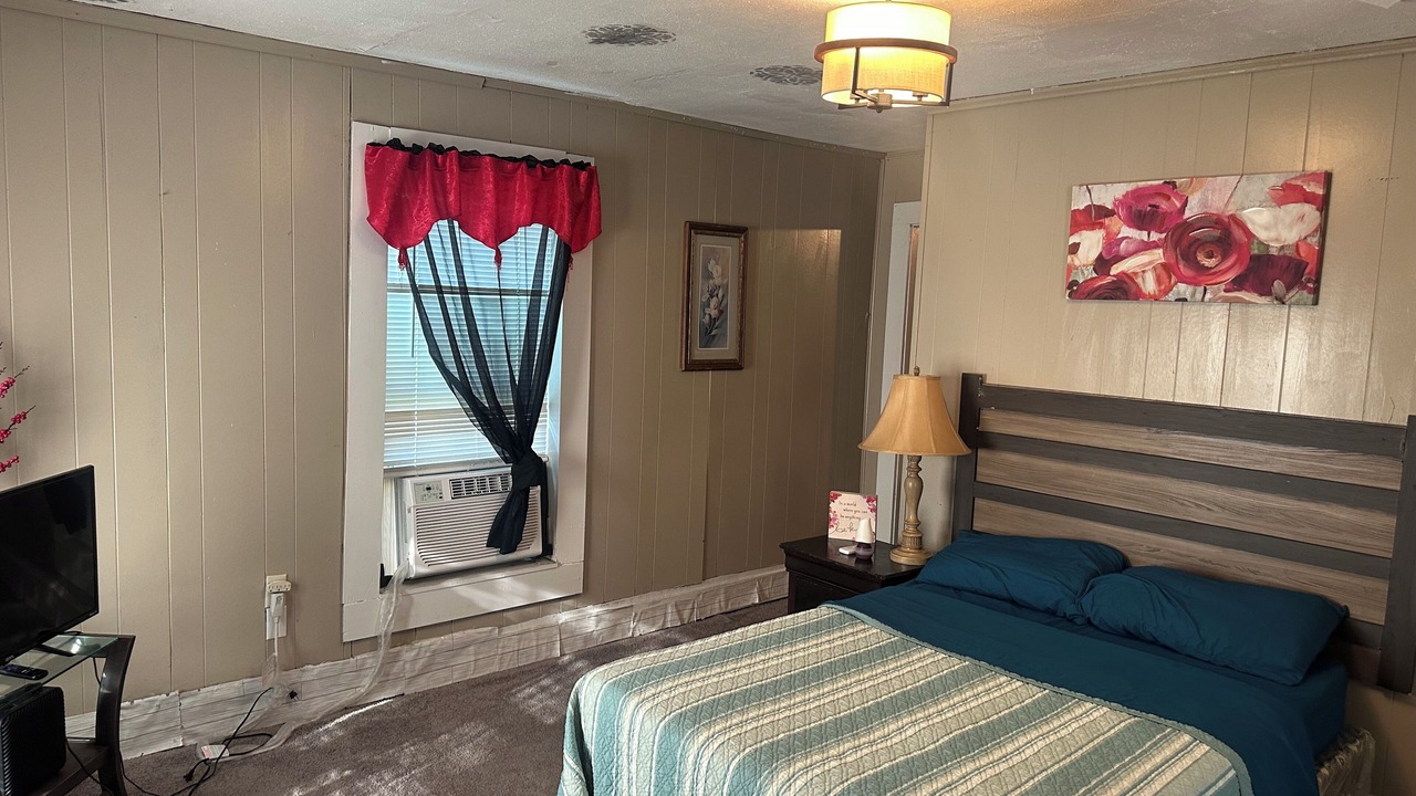 Photo of Bedroom in Jonesboro