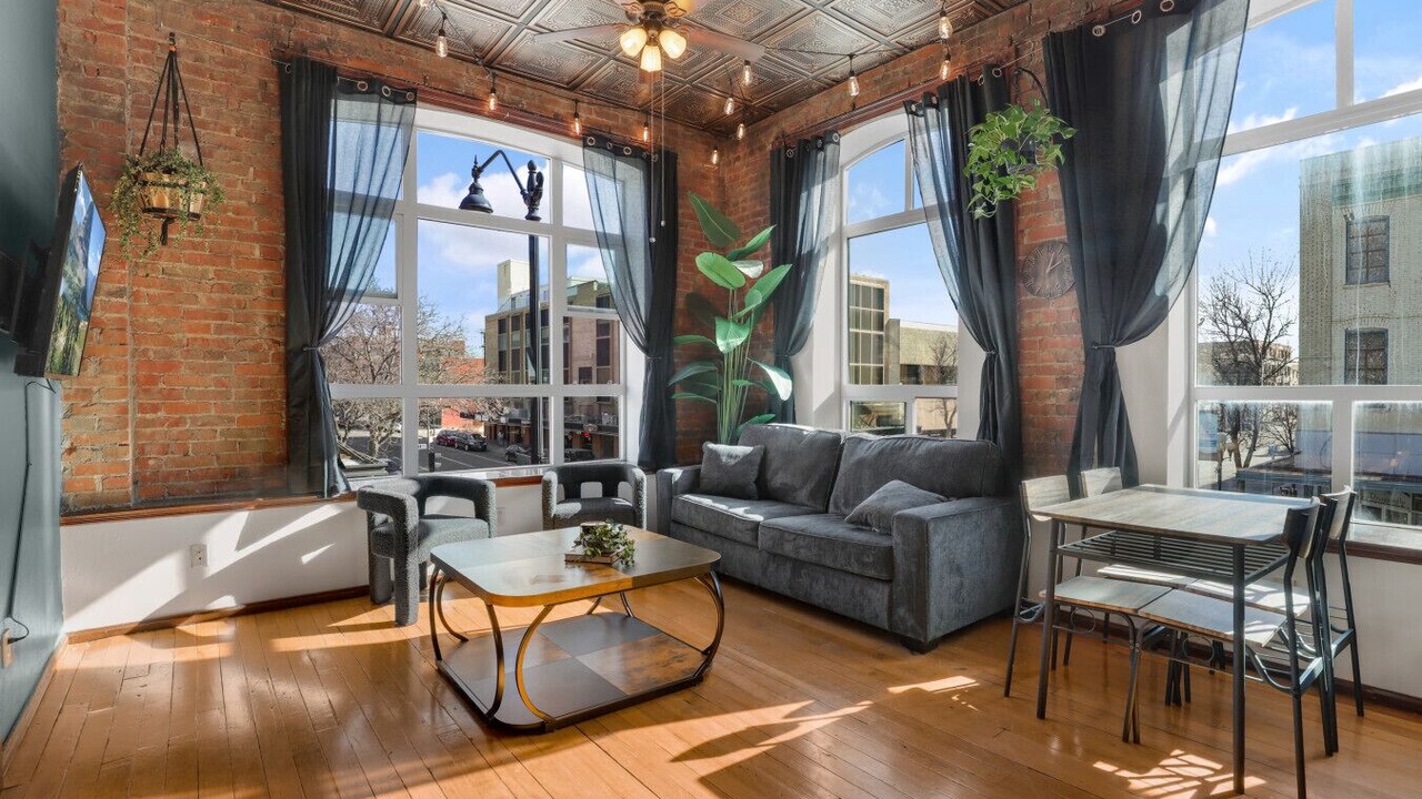Photo of Livingroom in Great Falls