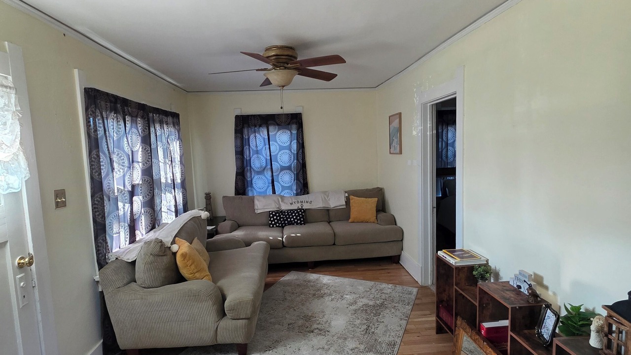 Photo of Livingroom in Cheyenne