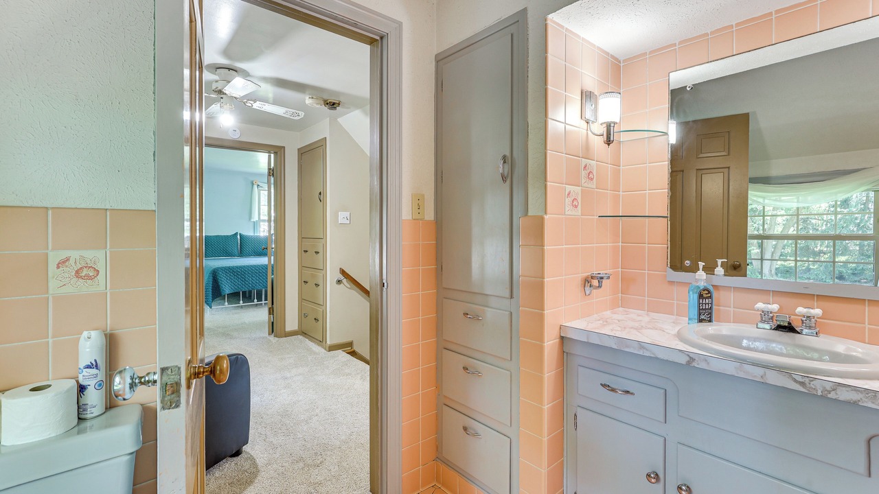 Photo of Bathroom in Salem