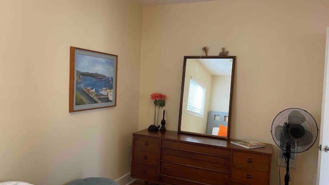 Photo of Bedroom in South Mission Beach