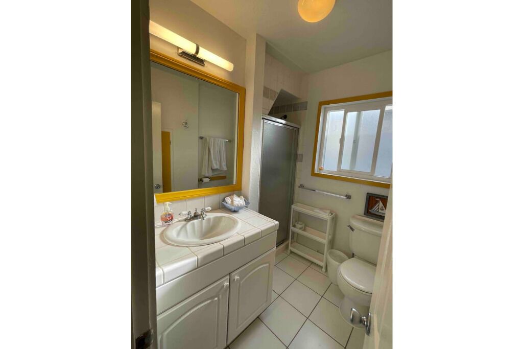 Photo of Bathroom in South Mission Beach