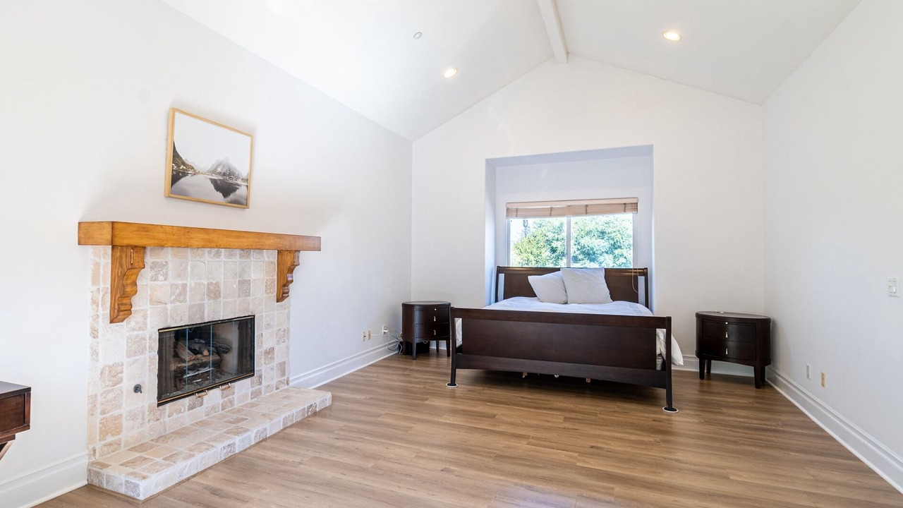 Photo of Bedroom in Los Angeles