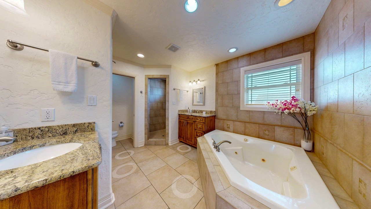 Photo of Bathroom in Sand Point