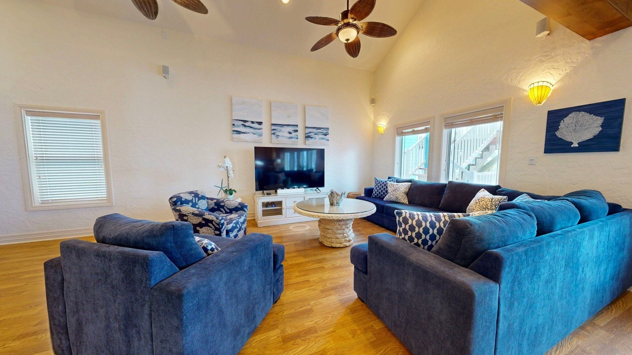 Photo of Livingroom in Sand Point