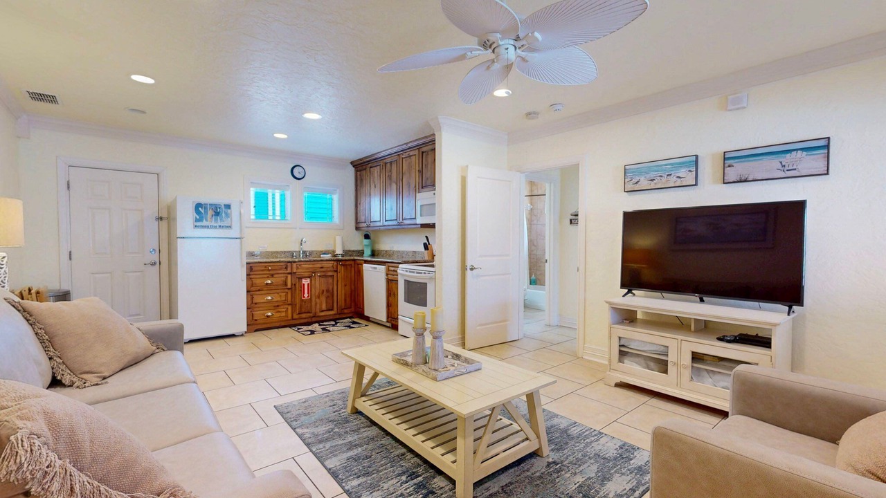 Photo of Livingroom in Sand Point