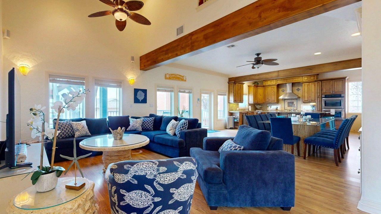 Photo of Livingroom in Sand Point