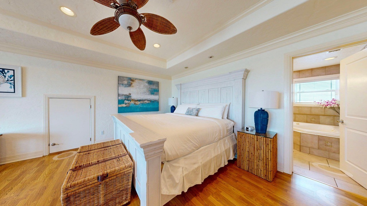 Photo of Bedroom in Sand Point