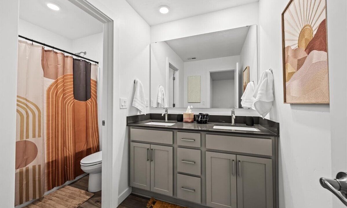 Photo of Bathroom in Eagle