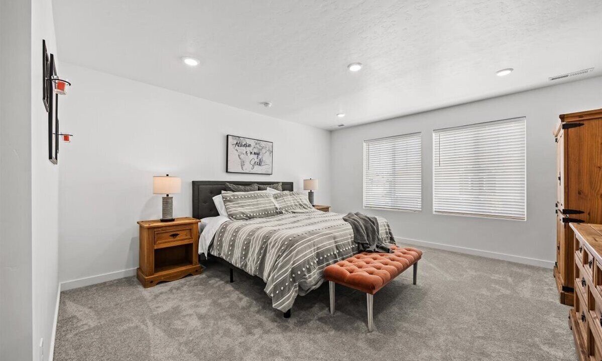 Photo of Bedroom in Eagle