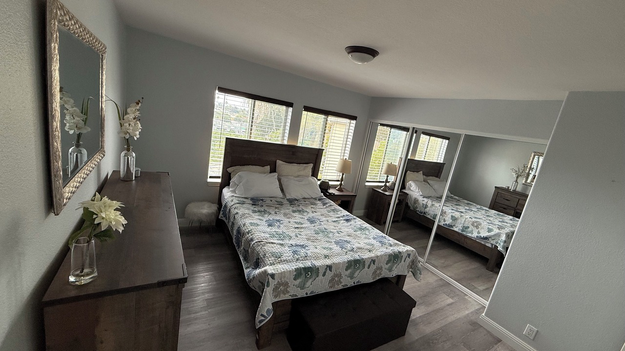 Photo of Bedroom in National City