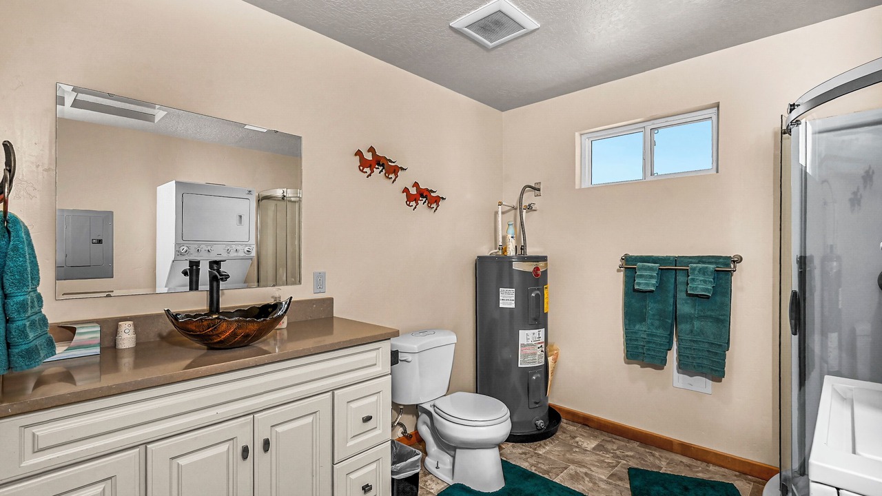 Photo of Bathroom in Kuna