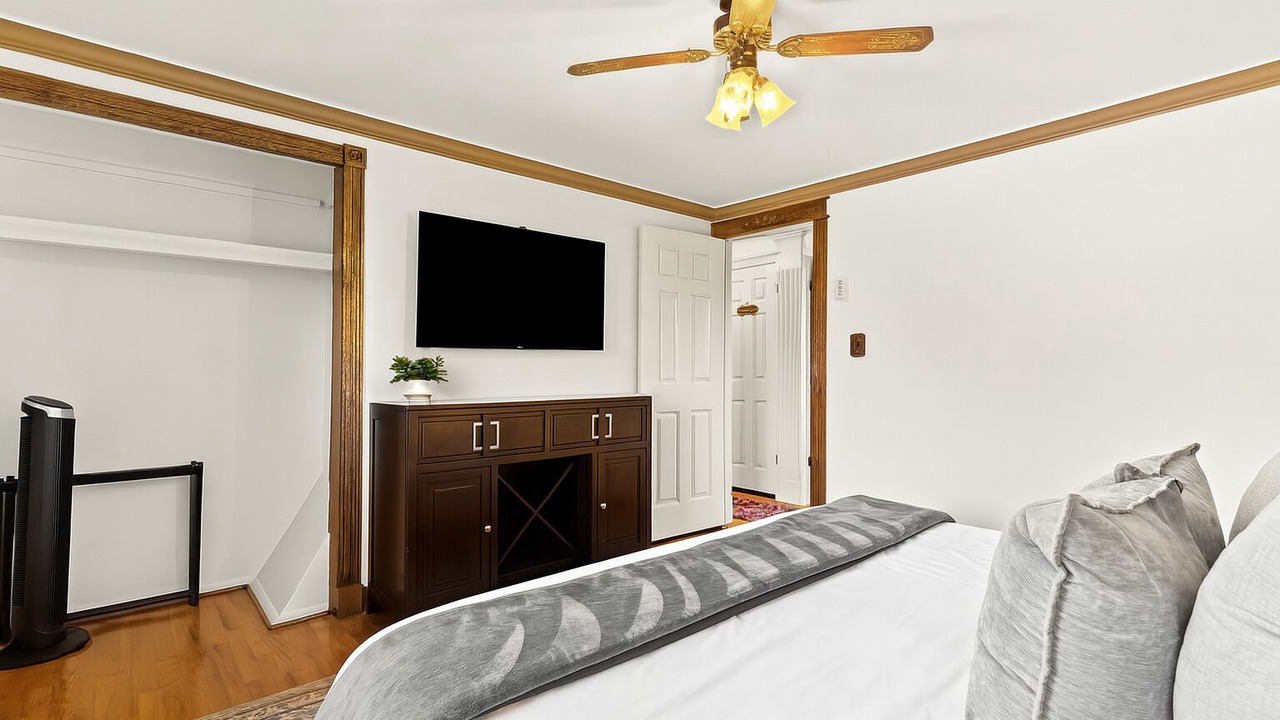 Photo of Bedroom in Sterling Heights