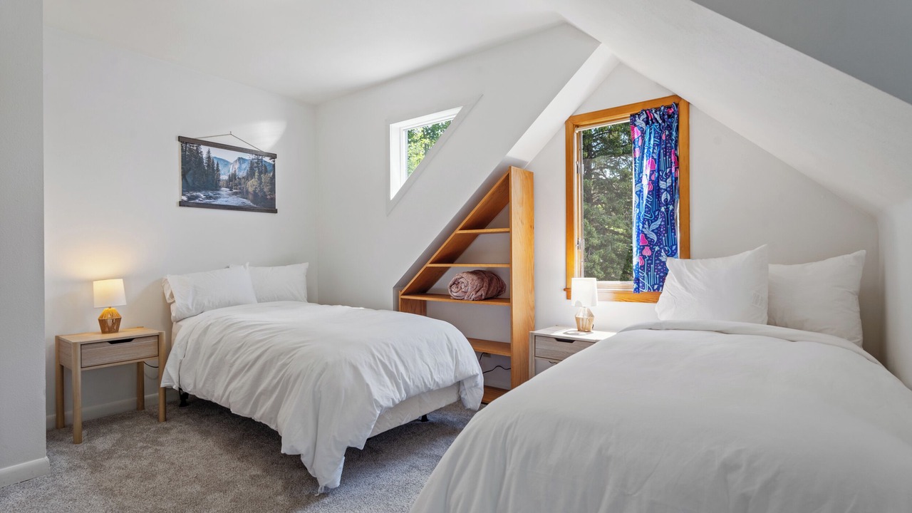 Photo of Bedroom in University District