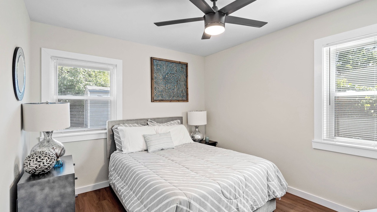 Photo of Bedroom in Polk Village