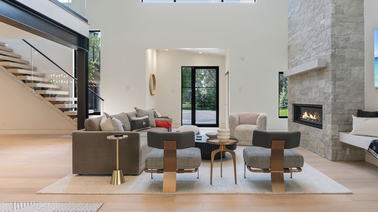 Photo of Livingroom in Moose Wilson Road