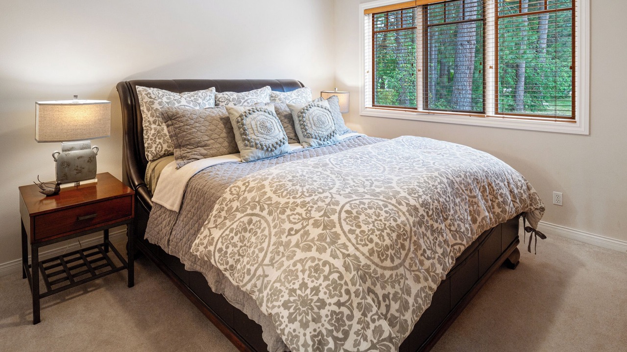 Photo of Bedroom in Ponder Point