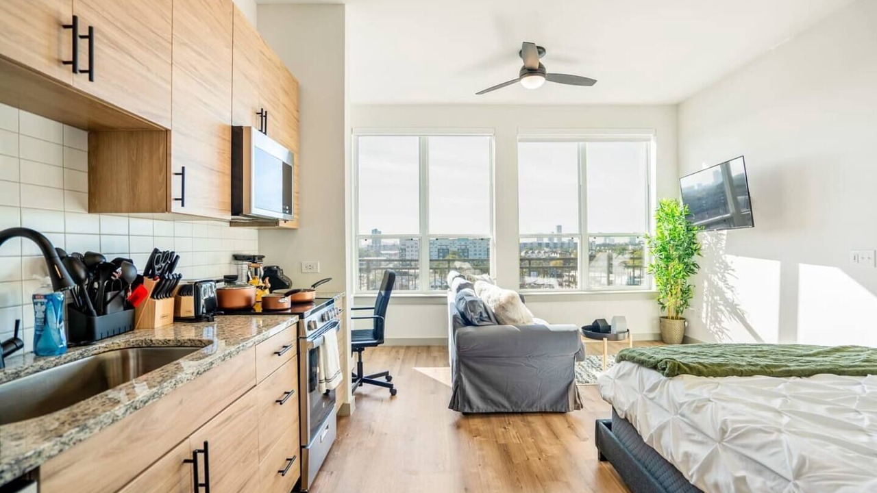 Photo of Bedroom in Washington Ave./ Memorial Park