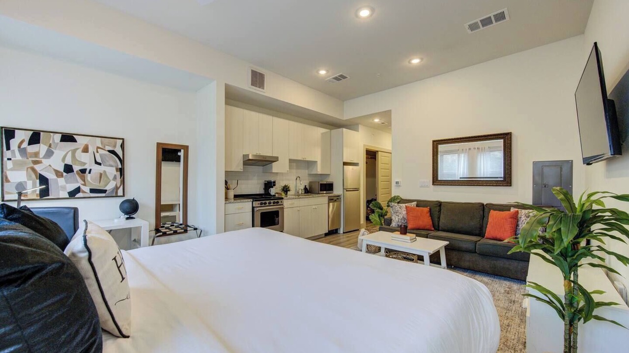 Photo of Bedroom in Addicks