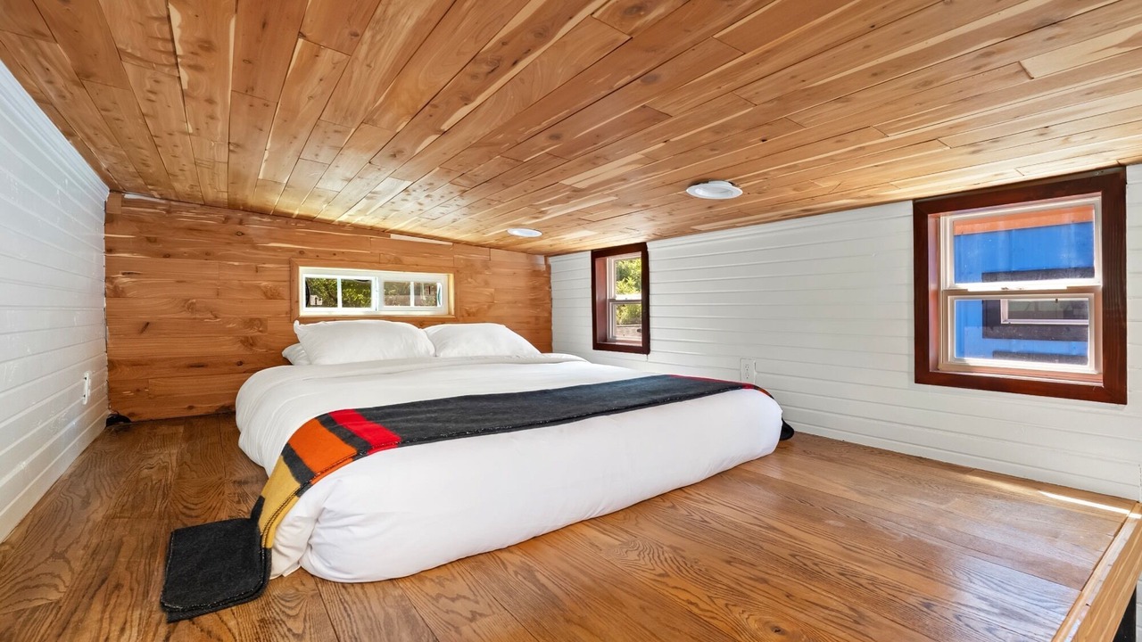Photo of Bedroom in Poudre Park