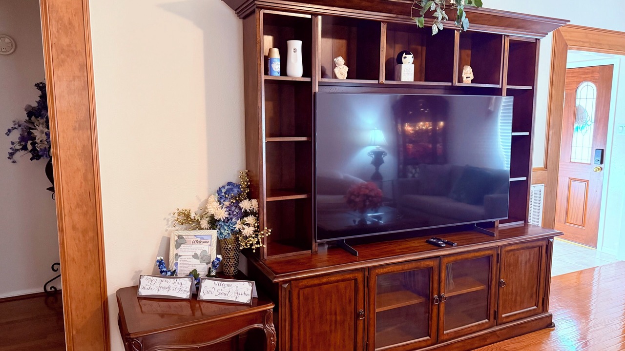 Photo of Livingroom in Pasadena