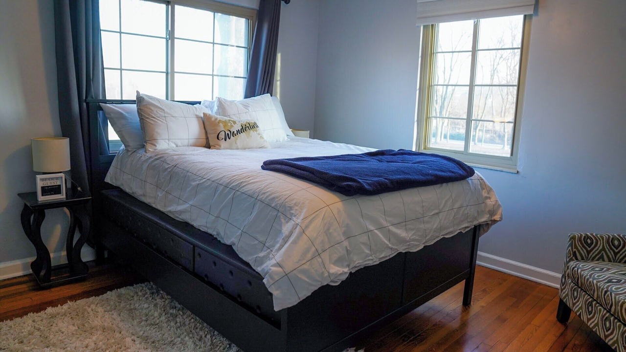 Photo of Bedroom in Franklin Park