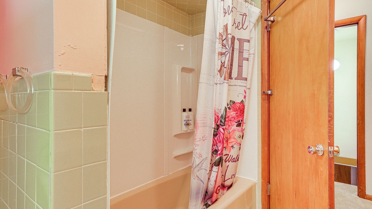 Photo of Bathroom in Grove City