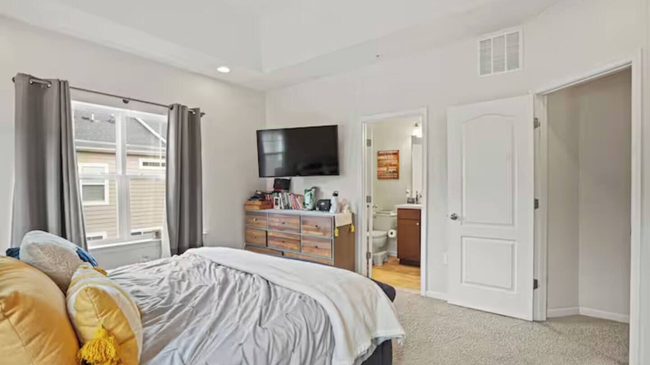 Photo of Bedroom in Northeast