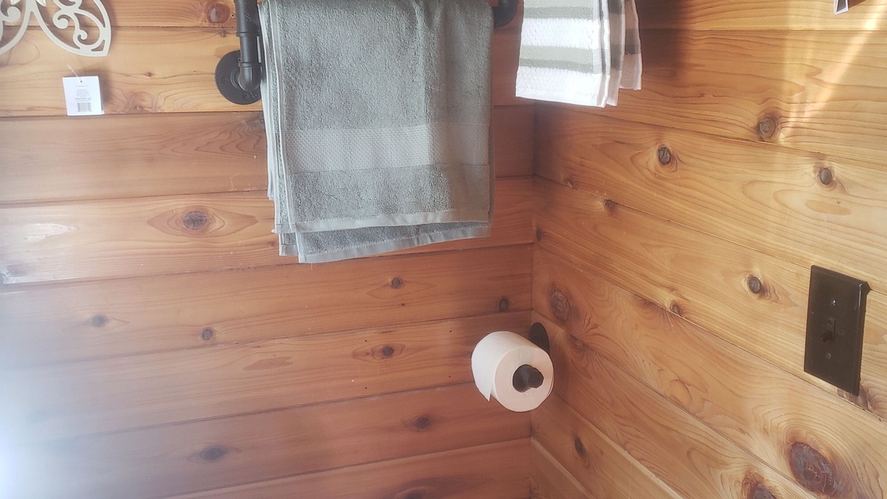 Photo of Bathroom in Thompson Falls