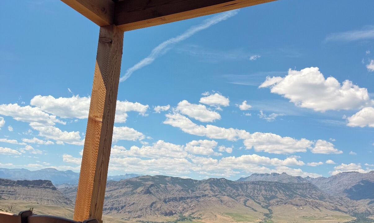 Photo of Outdoor in Wapiti