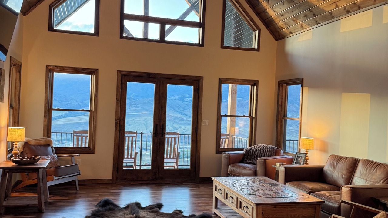 Photo of Livingroom in Wapiti