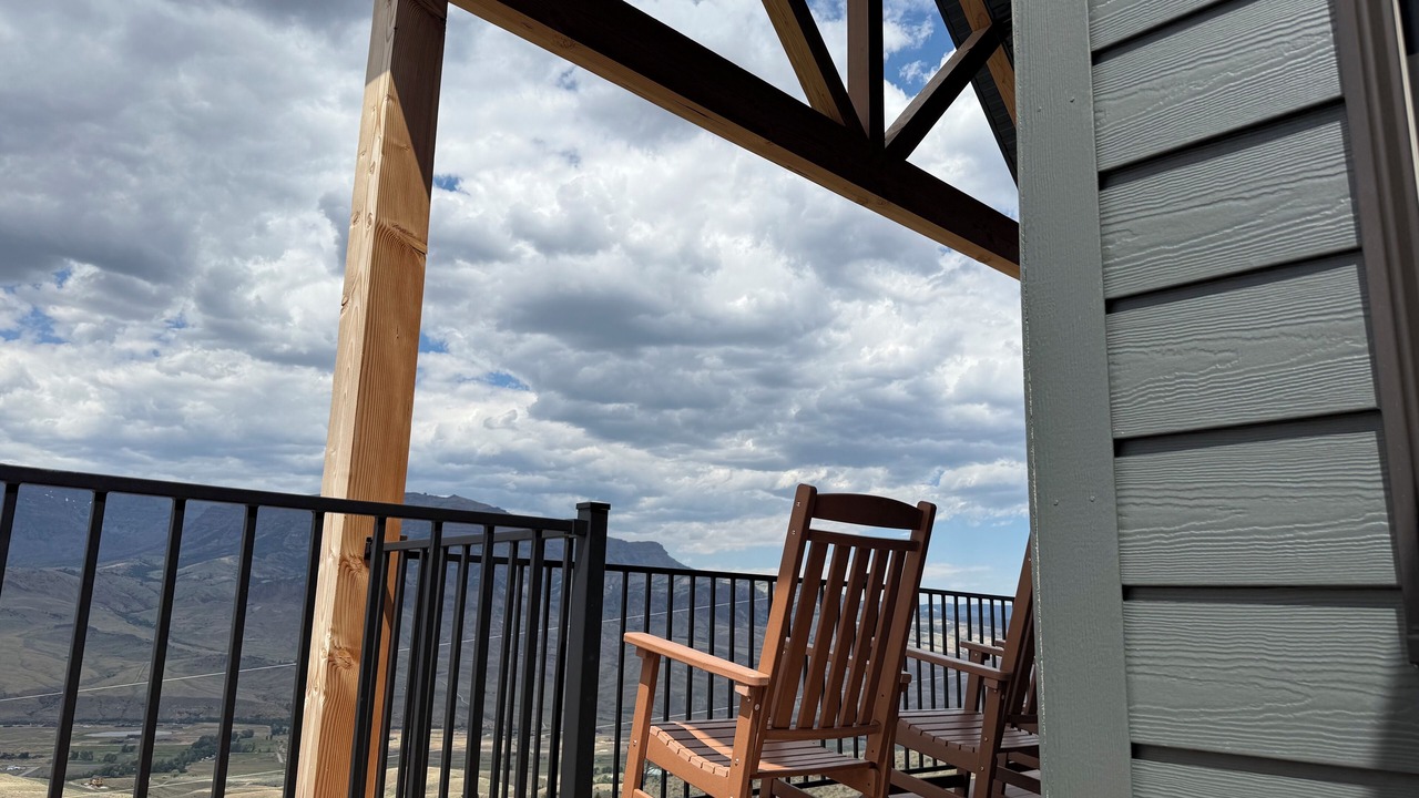 Photo of Outdoor in Wapiti