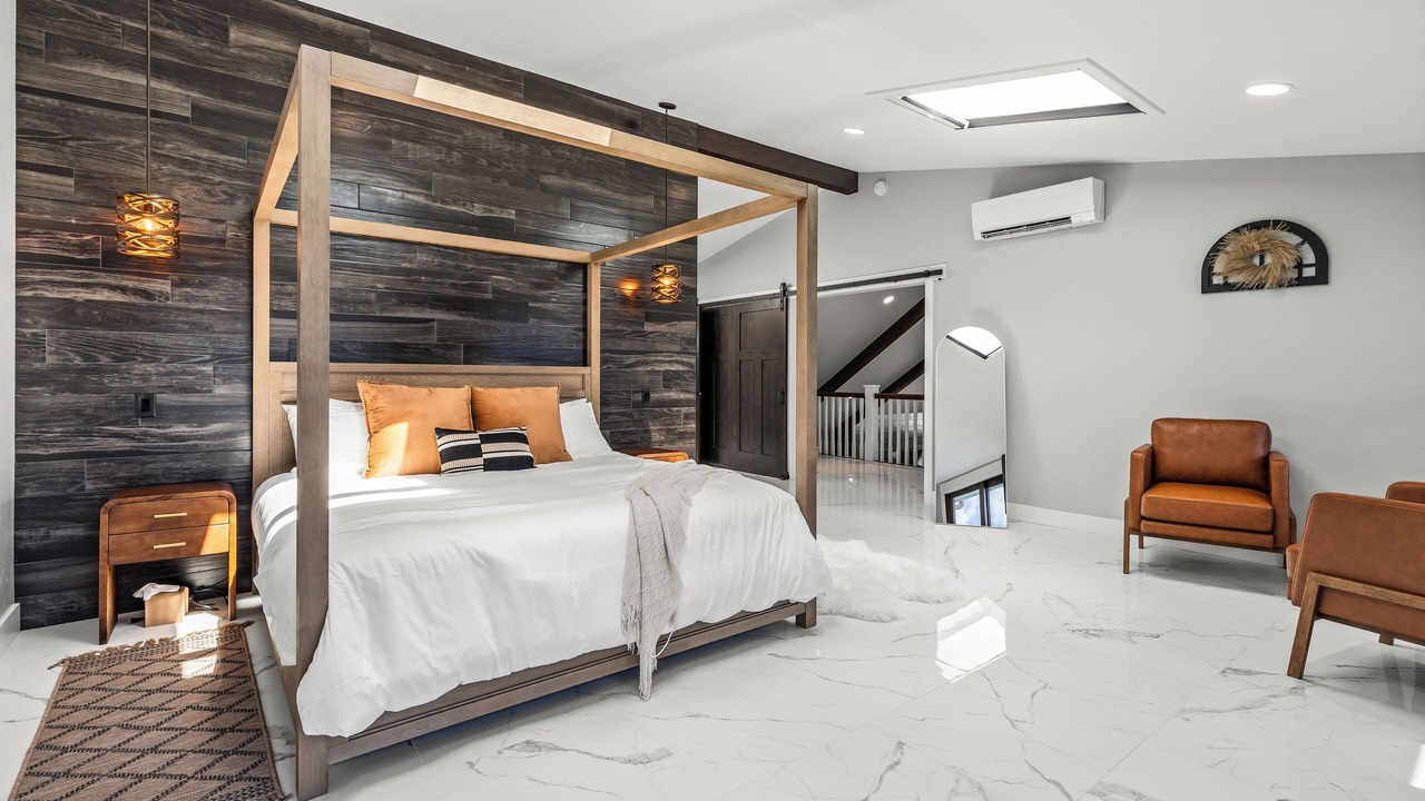 Photo of Bedroom in St. Ignatius
