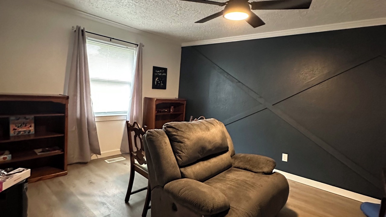 Photo of Livingroom in Broken Arrow