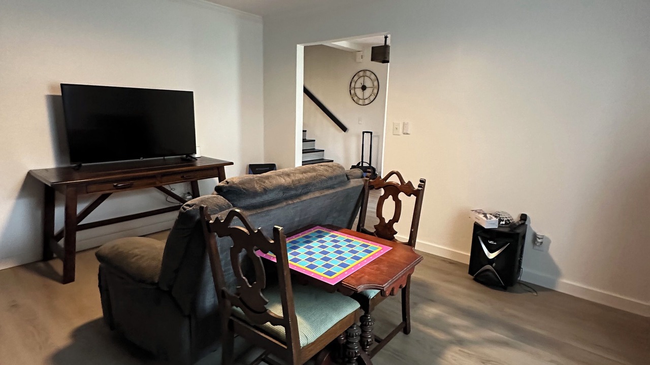 Photo of Livingroom in Broken Arrow