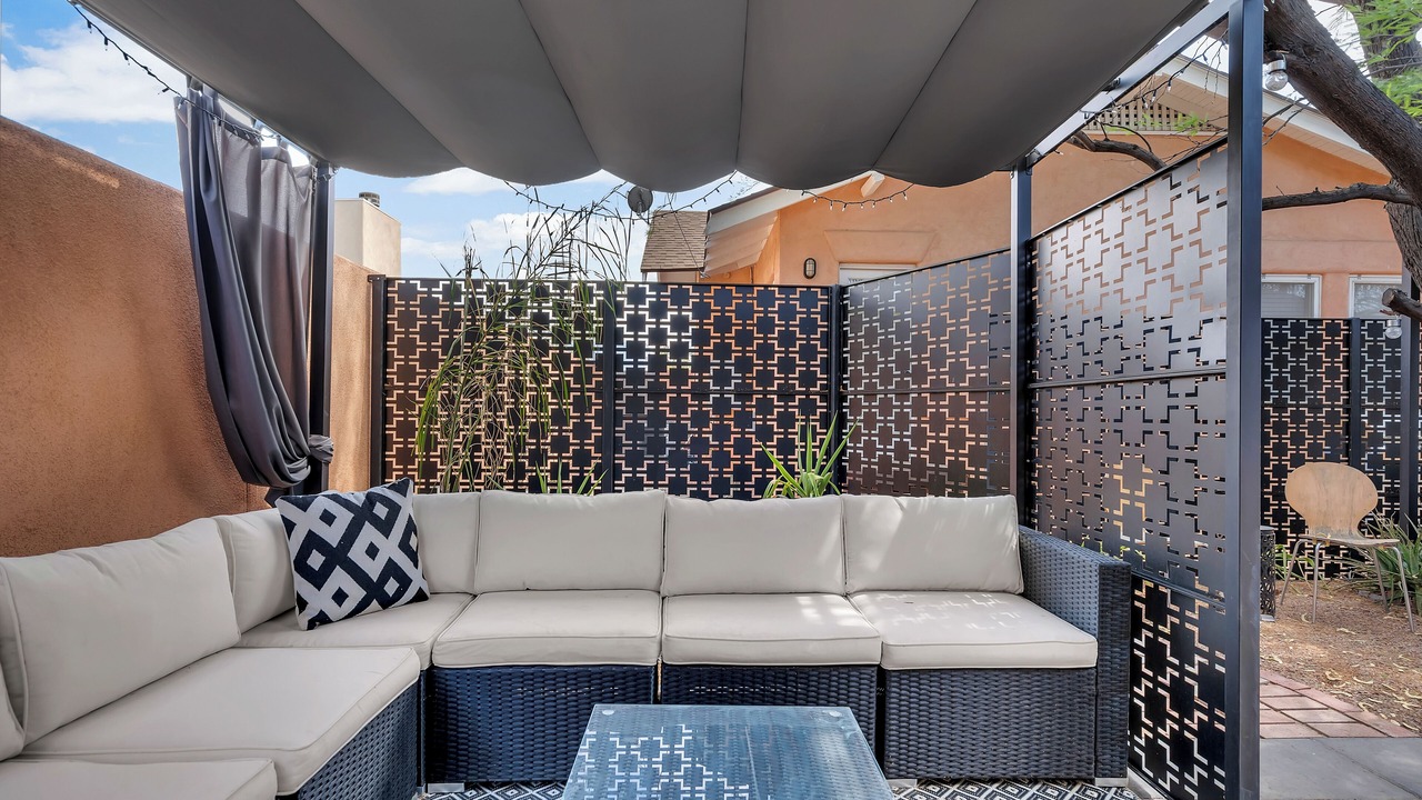 Photo of Patio Balcony in West University