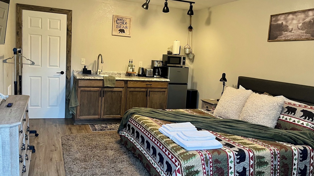 Photo of Bedroom in Gardiner