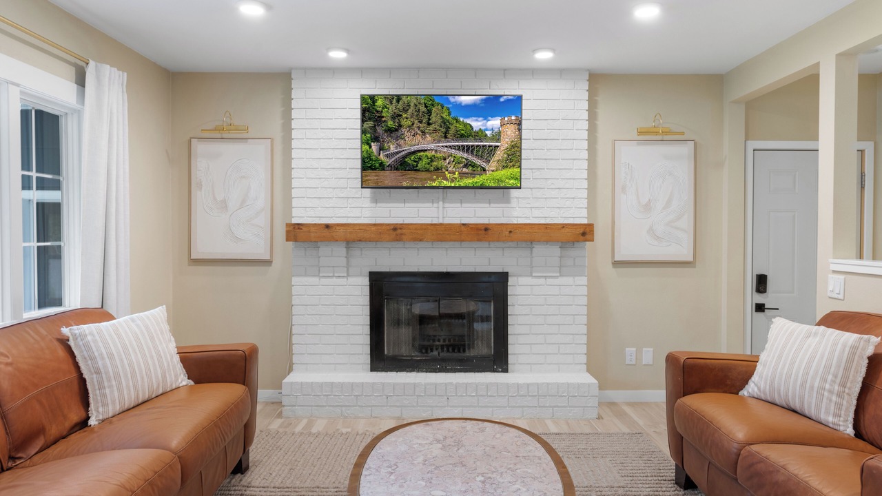 Photo of Livingroom in Grand Forks