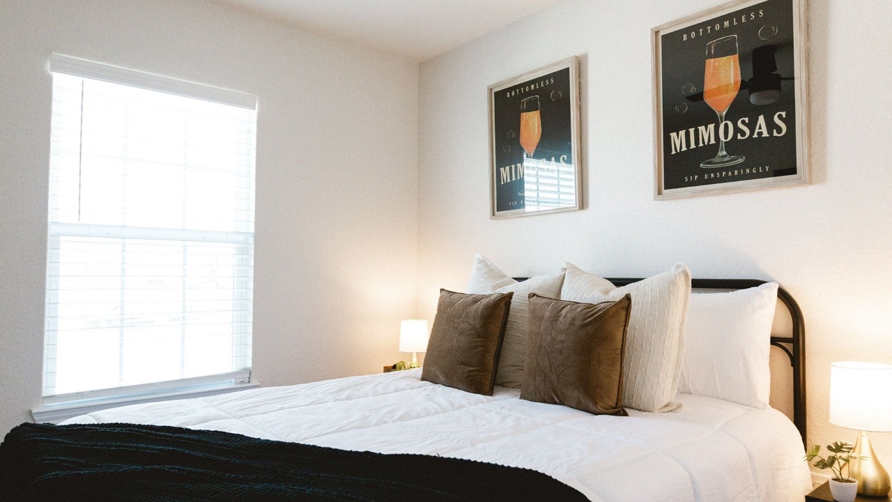 Photo of Bedroom in Medina Valley
