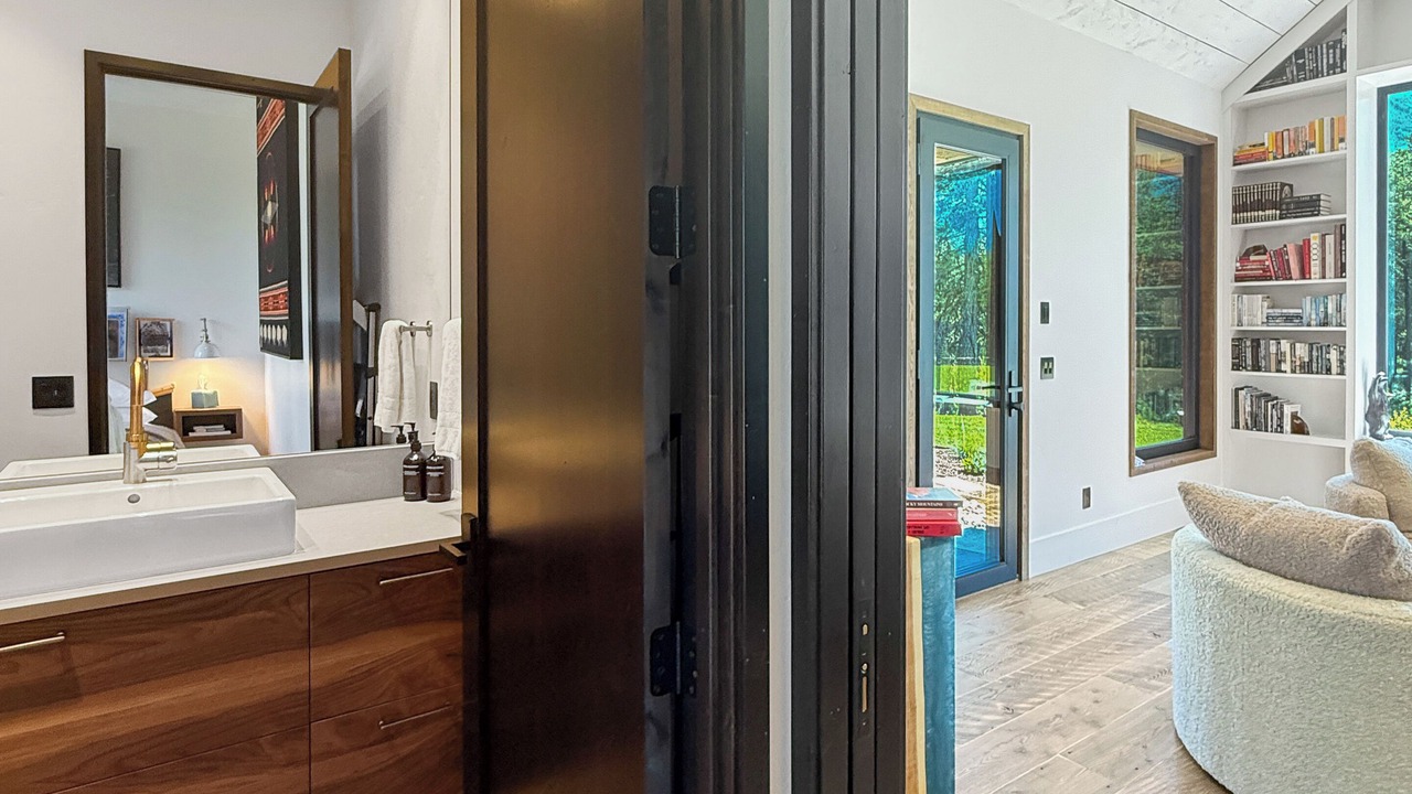 Photo of Bathroom in West Glacier