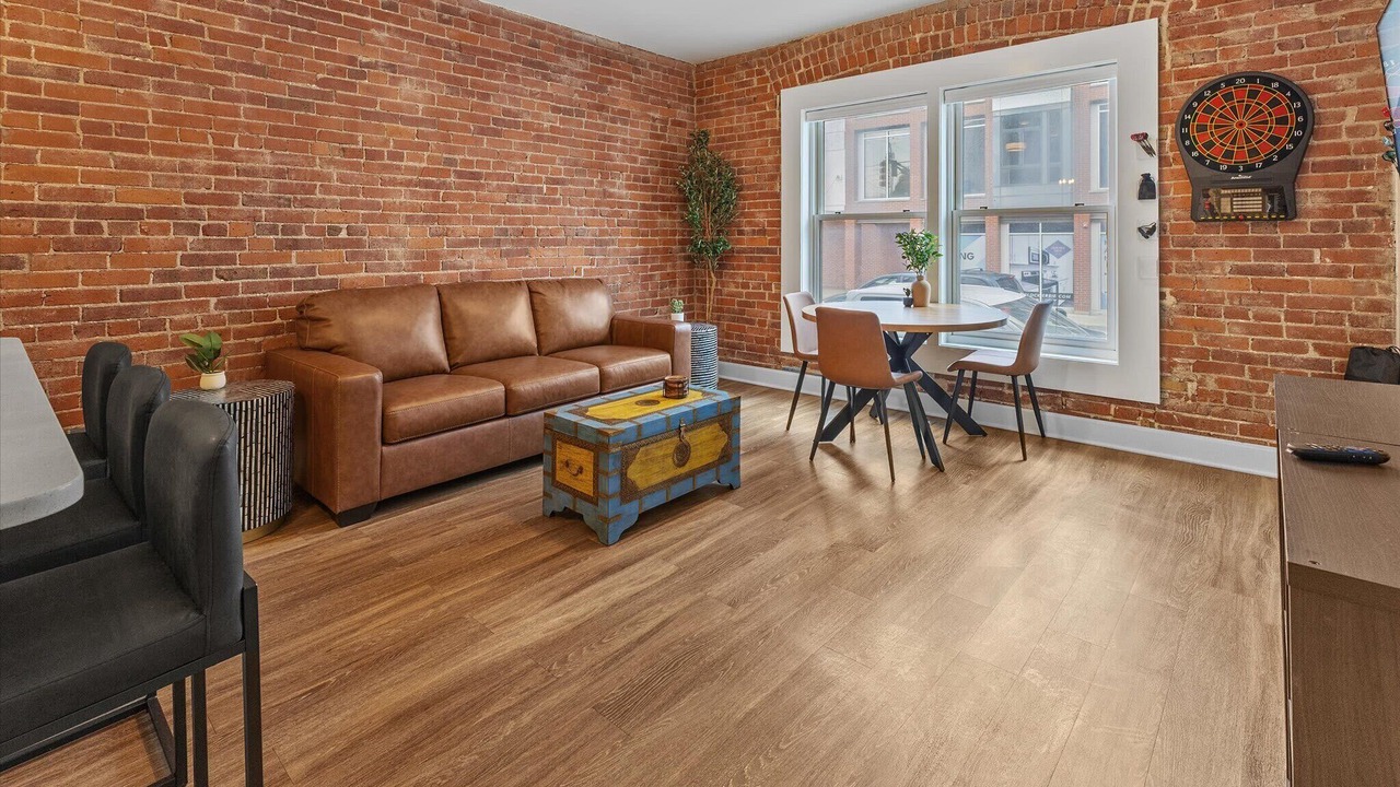 Photo of Livingroom in Lockerbie Square