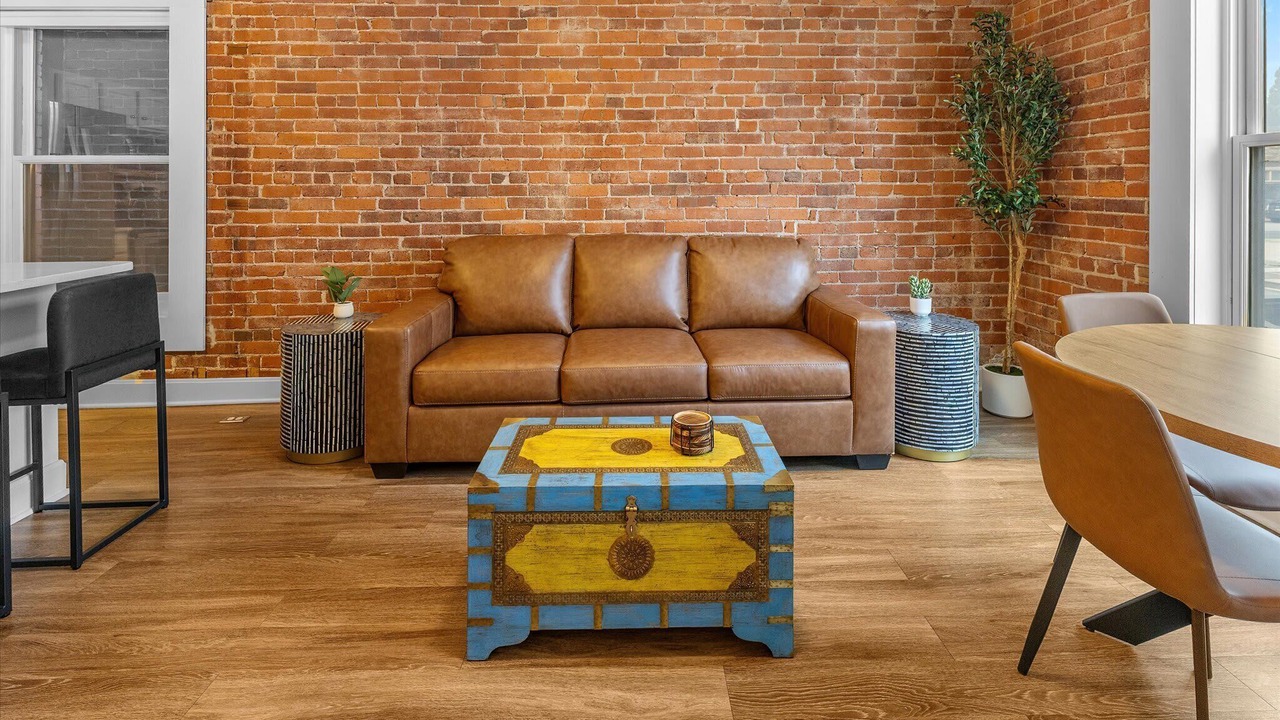 Photo of Livingroom in Lockerbie Square