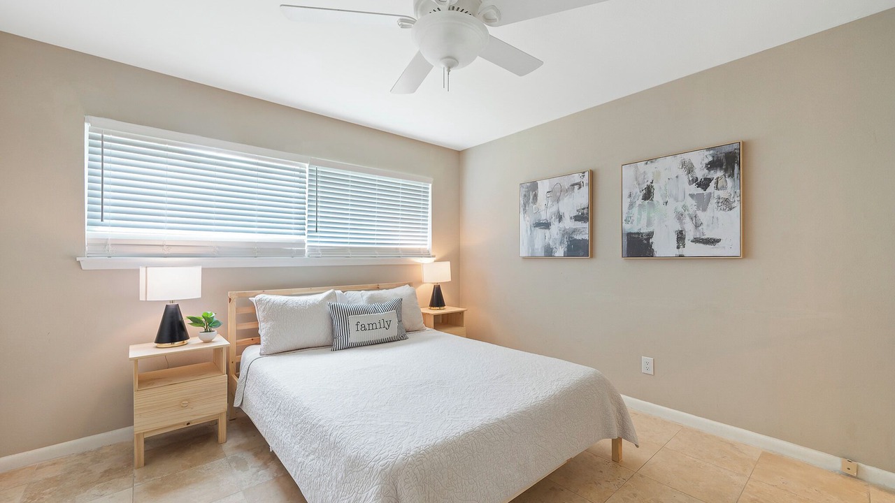 Photo of Bedroom in Woodlake - Briar Meadow
