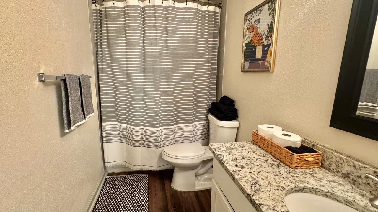 Photo of Bathroom in Medical Center District