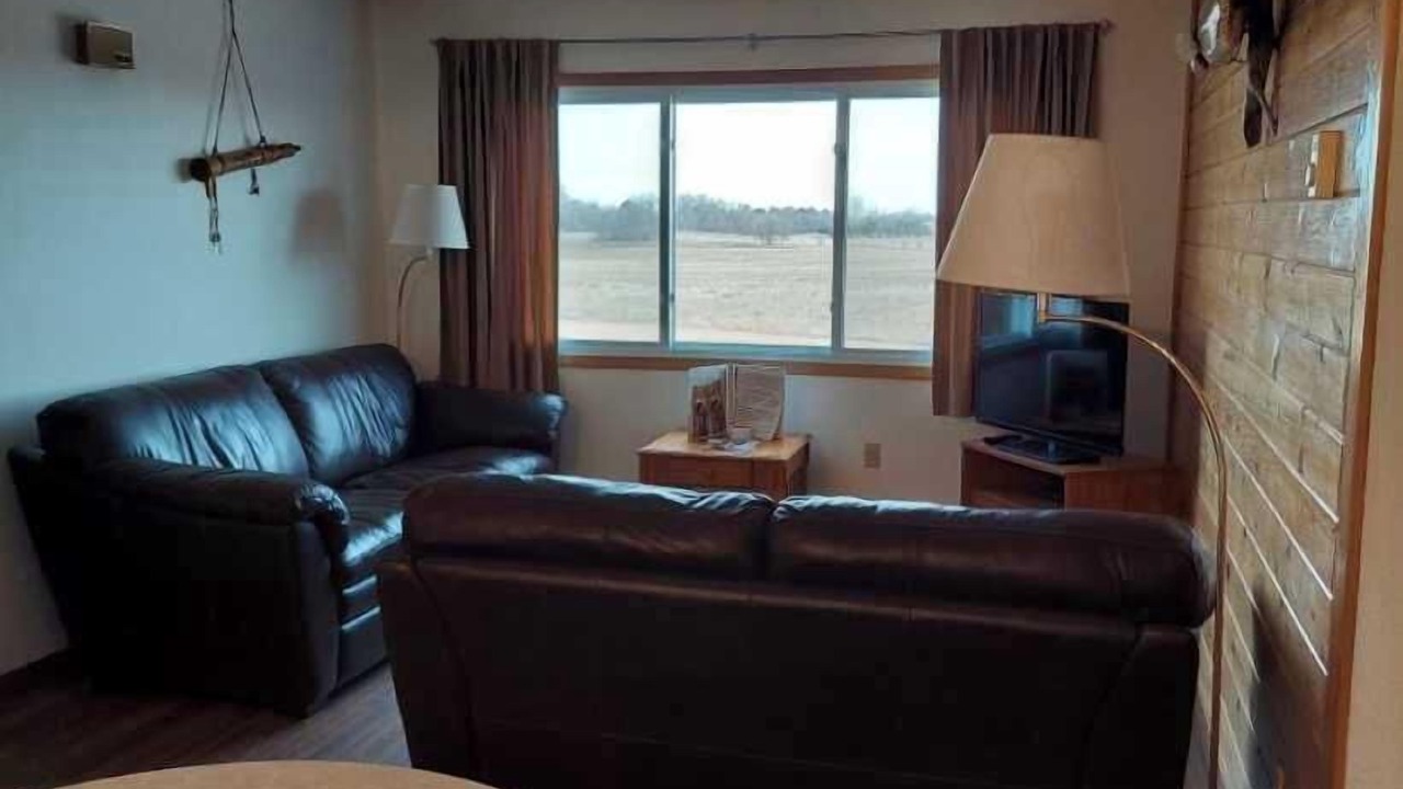 Photo of Livingroom in Devils Lake