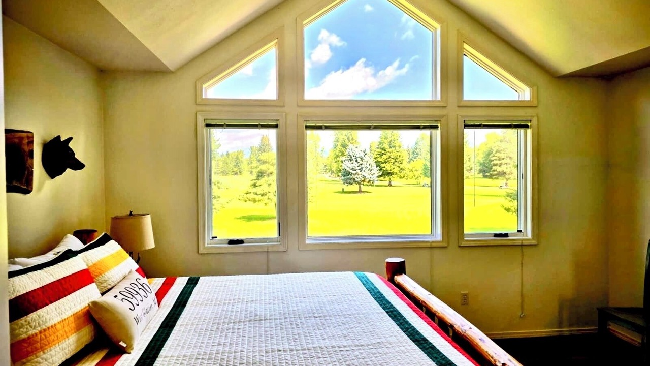 Photo of Bedroom in West Glacier